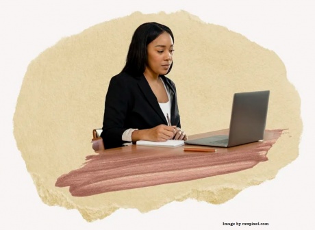 INTERVIEW TIPS - How To Avoid Making The Top 5 Virtual Interview Faux Pas