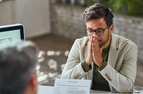 CV TIPS - Is it okay to lie (a little) on your résumé?