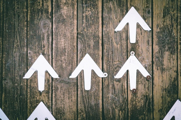 BUSINESS NEWS UK-Temporary jobs show improvement, unemployment rate holds steady