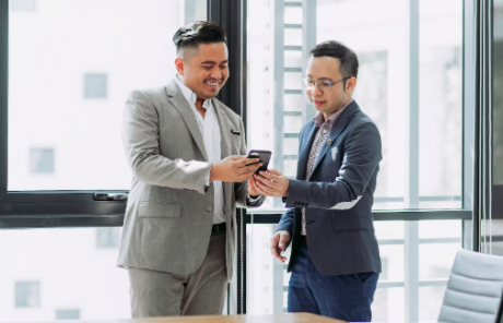 CAREER TIPS - Career Survival Guide For Those Who Hate Networking